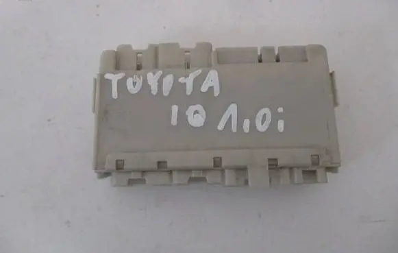 Toyota iQ Other relay 8264174010