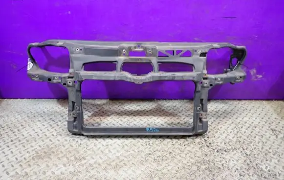 Volkswagen Golf IV Front piece kit 1J0805594