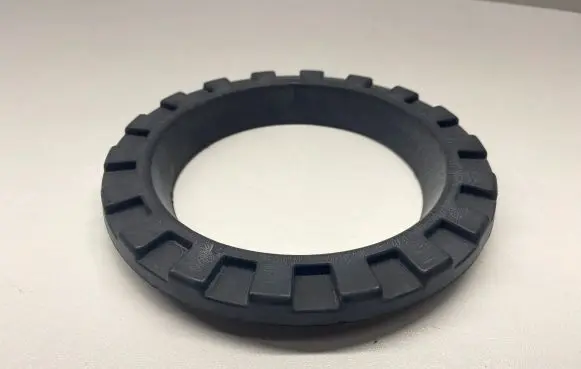 Suzuki Grand Vitara II Front coil spring rubber mount 4121165J00