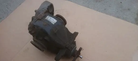 BMW X1 E84 Rear differential 7614713 7614714
