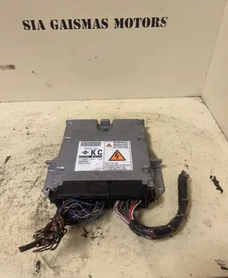 Nissan Almera Tino Engine control unit/module 23710
