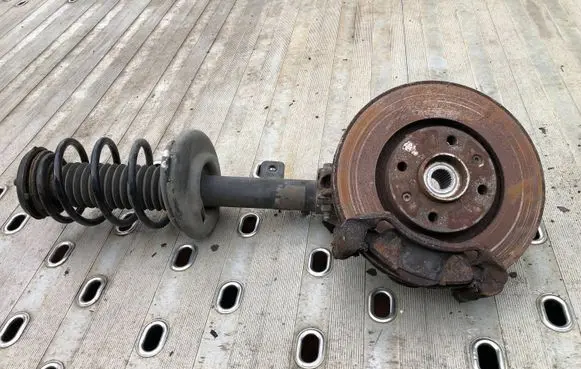 Peugeot 308 Front shock absorber/damper 181426709 210316
