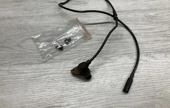Mercedes-Benz SL R129 ABS brake wheel speed sensor 0265006291 0315457426 A1295403617