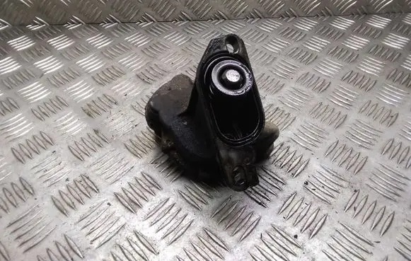 Volkswagen Transporter - Caravelle T4 Vacuum pump 074145100A