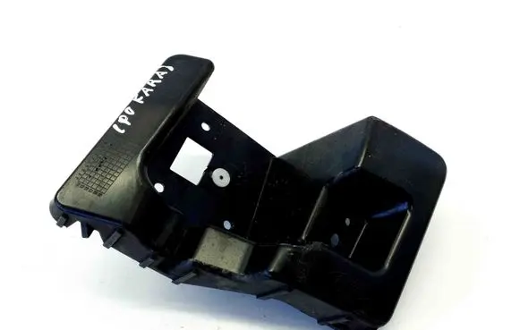 Rear bumper mounting bracket