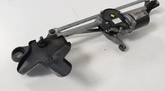BMW 4 F32 F33 Front wiper linkage and motor 7267504