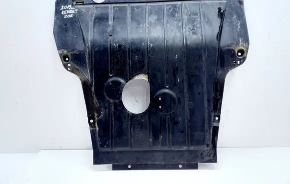 Engine splash shield/under tray