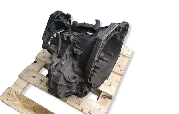 Renault Master II Manual 6 speed gearbox PK6086