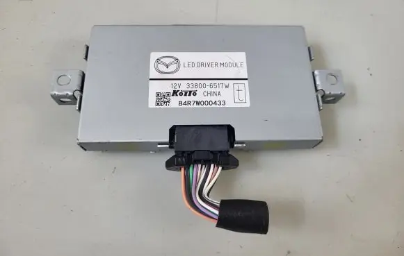 Mazda 6 LED ballast control module 33800-6517W