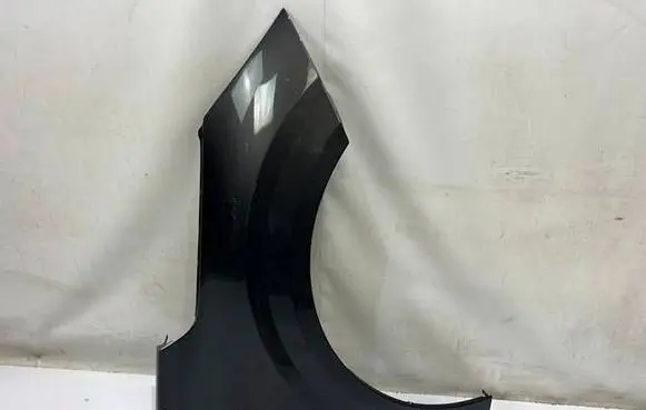 Peugeot 208 Fender