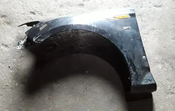 Ford Mondeo MK IV Fender