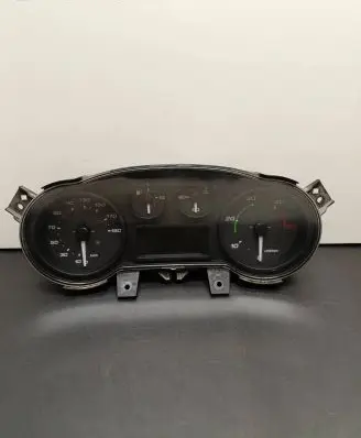 Iveco Daily 6th gen Speedometer (instrument cluster) 5801815711 LZ9181089 896950801