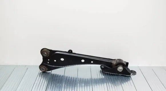 Toyota RAV 4 (XA40) Rear upper control arm/wishbone