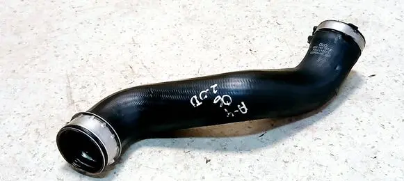 Audi A4 S4 B7 8E 8H Intercooler hose/pipe 8E0145737F PXO112511