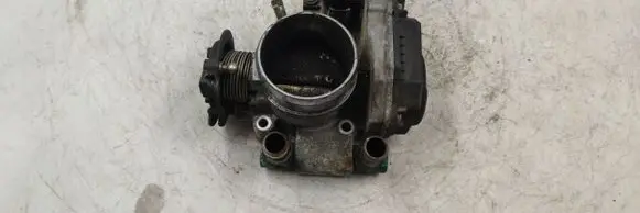 Audi A4 S4 B5 8D Throttle valve