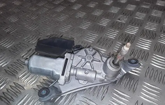 Toyota Auris 150 Wiper motor 8513002030
