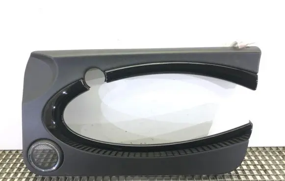 Mini One - Cooper Clubman R55 Front door card panel trim