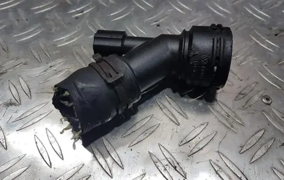 Volkswagen Polo Engine coolant pipe/hose 6q0122291f nenusttayta