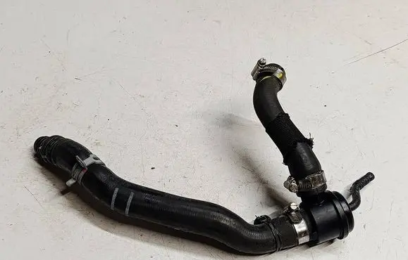 Renault Captur Intercooler hose/pipe AWF5F4AW8