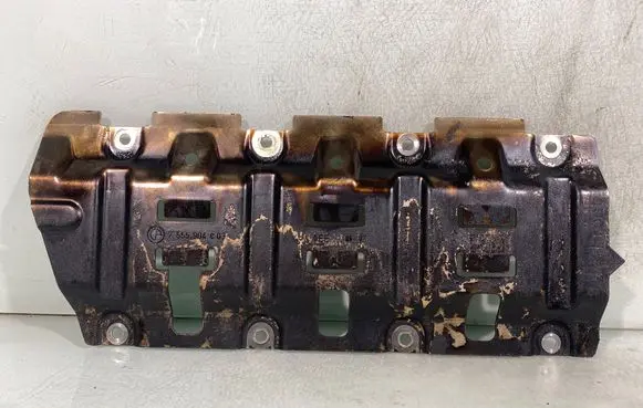 BMW 3 E90 E91 other engine part 7555904