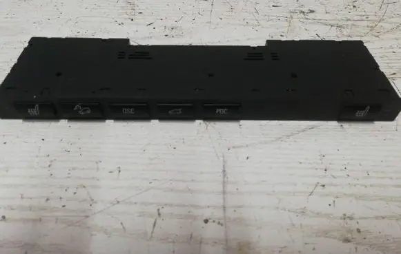 BMW X5 E53 Seat heating switch 61318373738