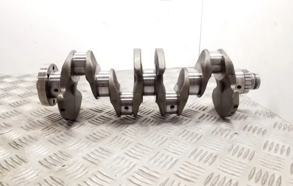 Skoda Octavia Mk2 (1Z) Crankshaft 03L101 CAY 03L