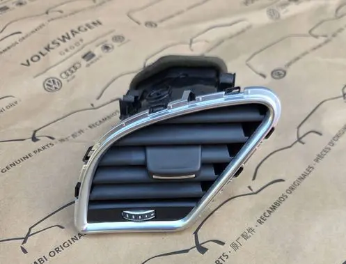 Audi A5 Sportback 8TA Dashboard side air vent grill/cover trim 8T1820901G