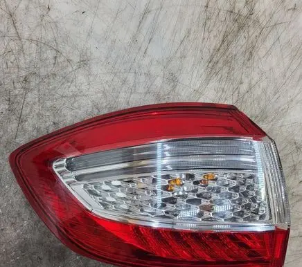 Ford Mondeo MK IV Rear/tail lights BS7113405B