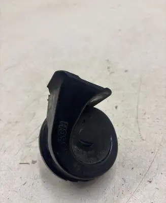 Volkswagen PASSAT B5.5 Horn signal 011157