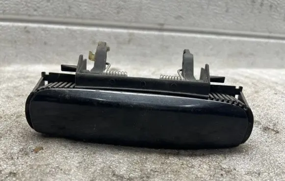 Audi A3 S3 8P Front door exterior handle 4B0839885
