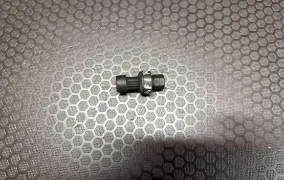 Renault Trafic II (X83) Air conditioning (A/C) pressure sensor 417506316