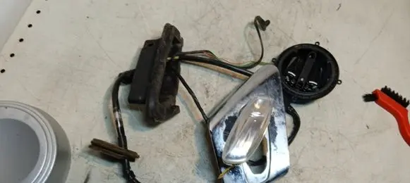 Citroen DS3 Front door wing mirror part 232636132 1090102