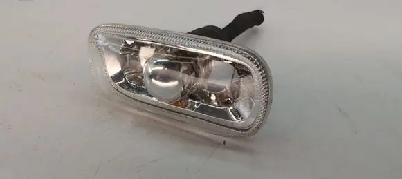 Audi A3 S3 8P Front fender indicator light 8E0949127