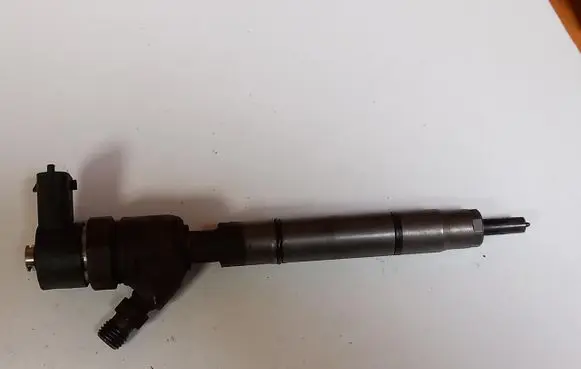KIA Soul Fuel injector 338002A900