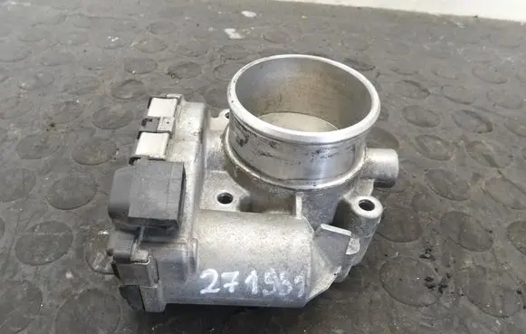 Mercedes-Benz C W204 Throttle valve A2711410025 0280750076 DK0031
