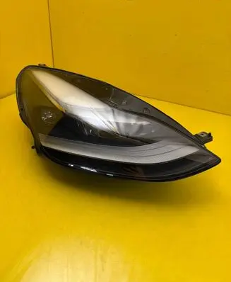 Tesla Model Y Headlight/headlamp 151495320E