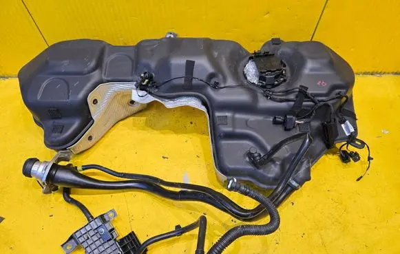 Audi Q8 Fuel tank 4M0201021GB V033009 4M0422A