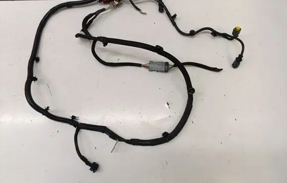 Opel Grandland X Positive cable (battery) 9835018880