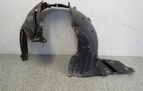 Nissan Note (E11) Front arch 