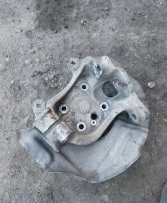 BMW 5 E60 E61 Front wheel hub 6760954