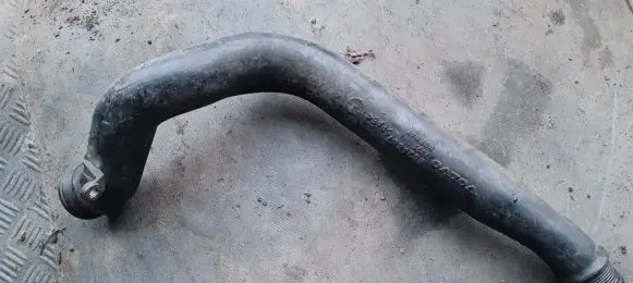 Volvo S60 Intercooler hose/pipe 8624887
