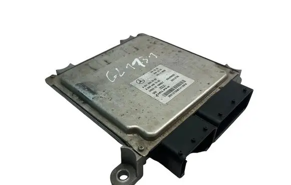 Mercedes-Benz E W212 Engine control unit/module A6519007500 A0064461540