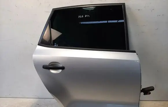 Volkswagen Polo V 6R Rear door 
