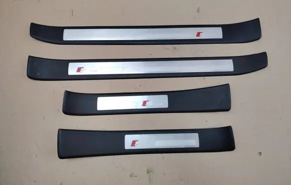 Audi A4 S4 B7 8E 8H sill trim set (inner) 8E0853373A 8E0853374A 8E0853376A
