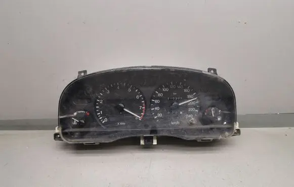 Ford Mondeo MK II Speedometer (instrument cluster) 95BP10841B