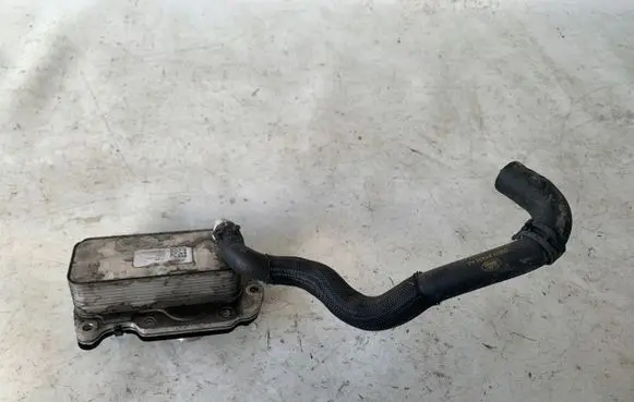 Jaguar XE Oil filter mounting bracket G4D36A642AA