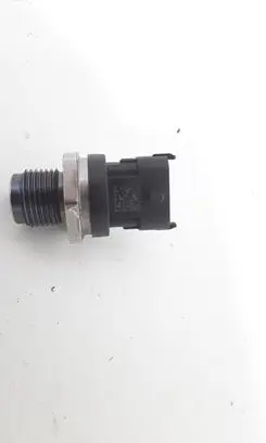 Fuel pressure sensor