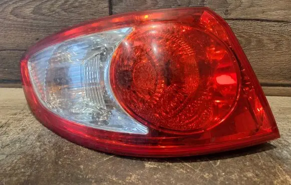 Hyundai Santa Fe Rear/tail lights 924012B000