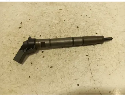 Audi A6 S6 C6 4F Fuel injector 059130277s