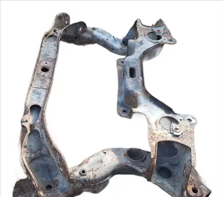 Mercedes-Benz CLS C219 Front axle beam 